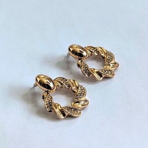 Vintage Style Doorknocker Gold Tone Twist Detail Earrings Pave Set Crystals